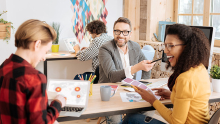 Working-office-diversity-people-198946922-web-1500px.jpg